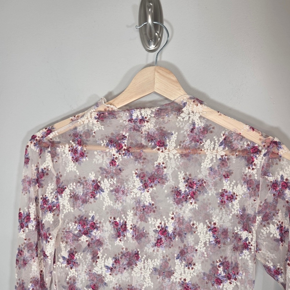 Intimately Free People Floral Mesh Top M Sheer Mock Neck Long Sleeve Y2K - Picture 4 of 7